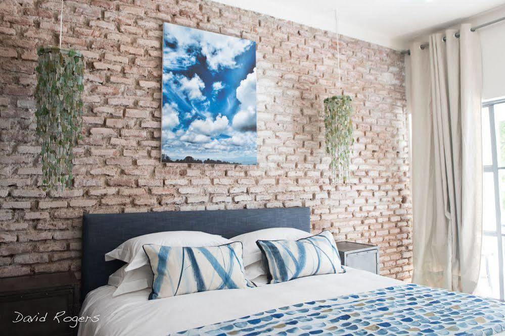 Latitude 13 Degrees Hotel ลิลองเว ภายนอก รูปภาพ
